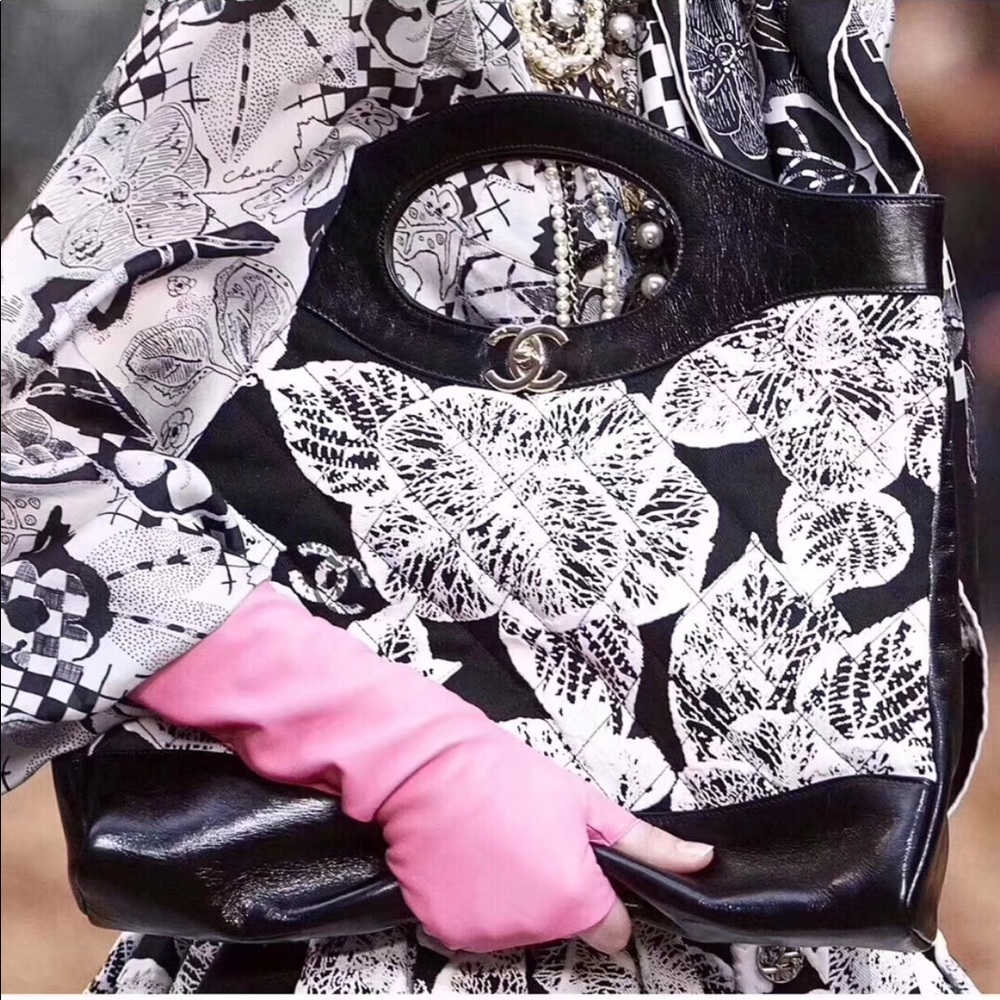 Chanel bag
